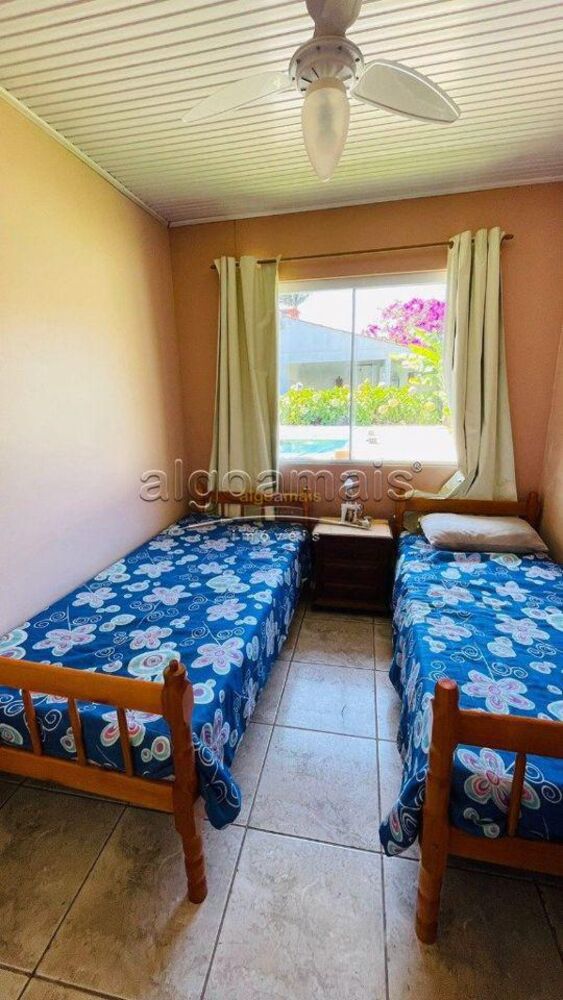 Casa à venda com 5 quartos, 180m² - Foto 15