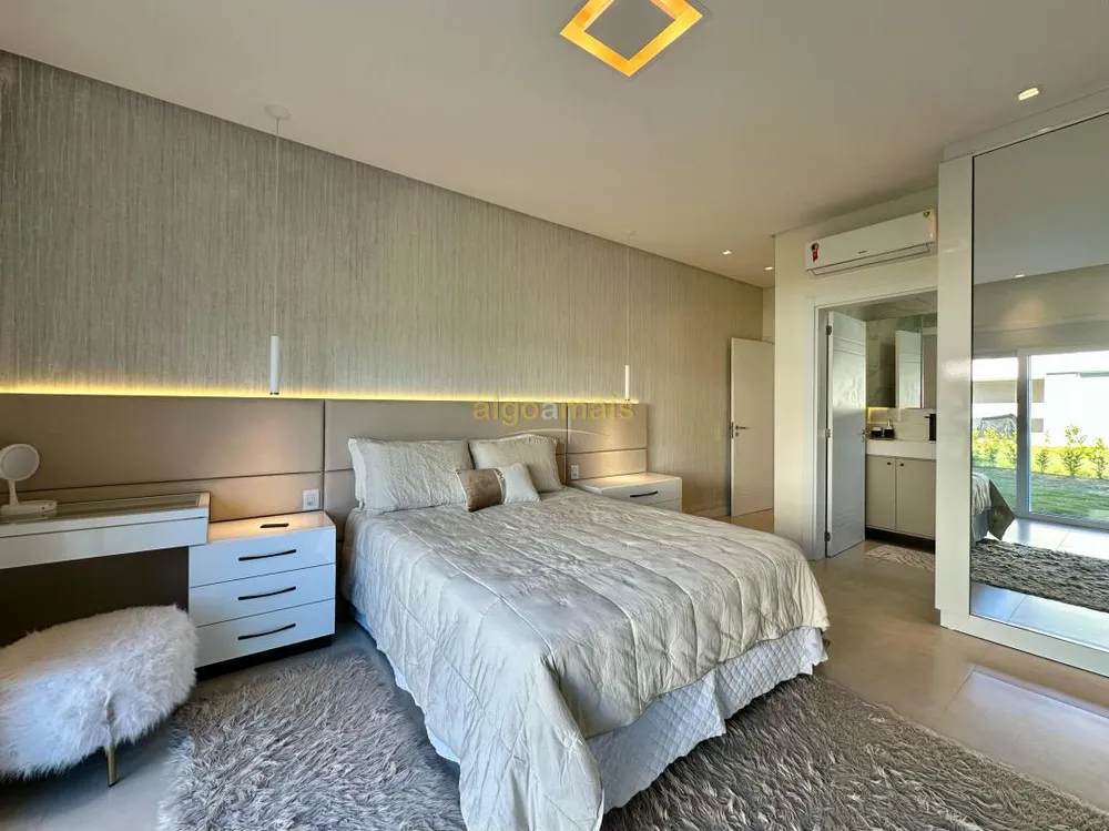 Apartamento, 3 quartos, 143 m² - Foto 2