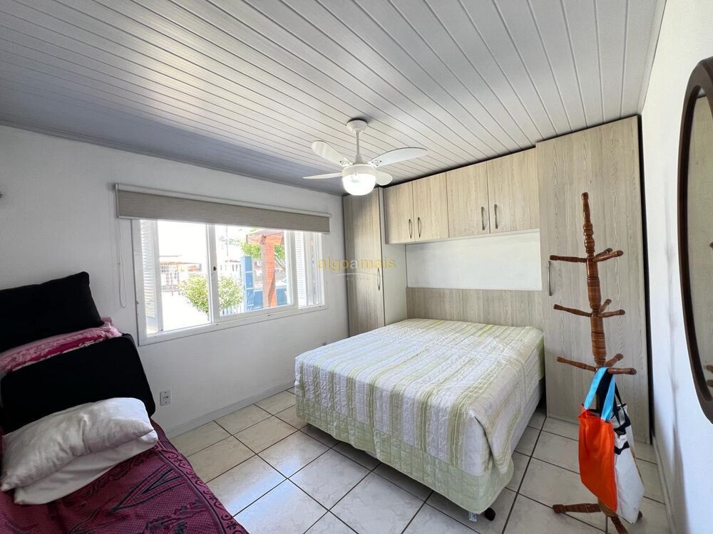 Casa, 3 quartos, 193 m² - Foto 1