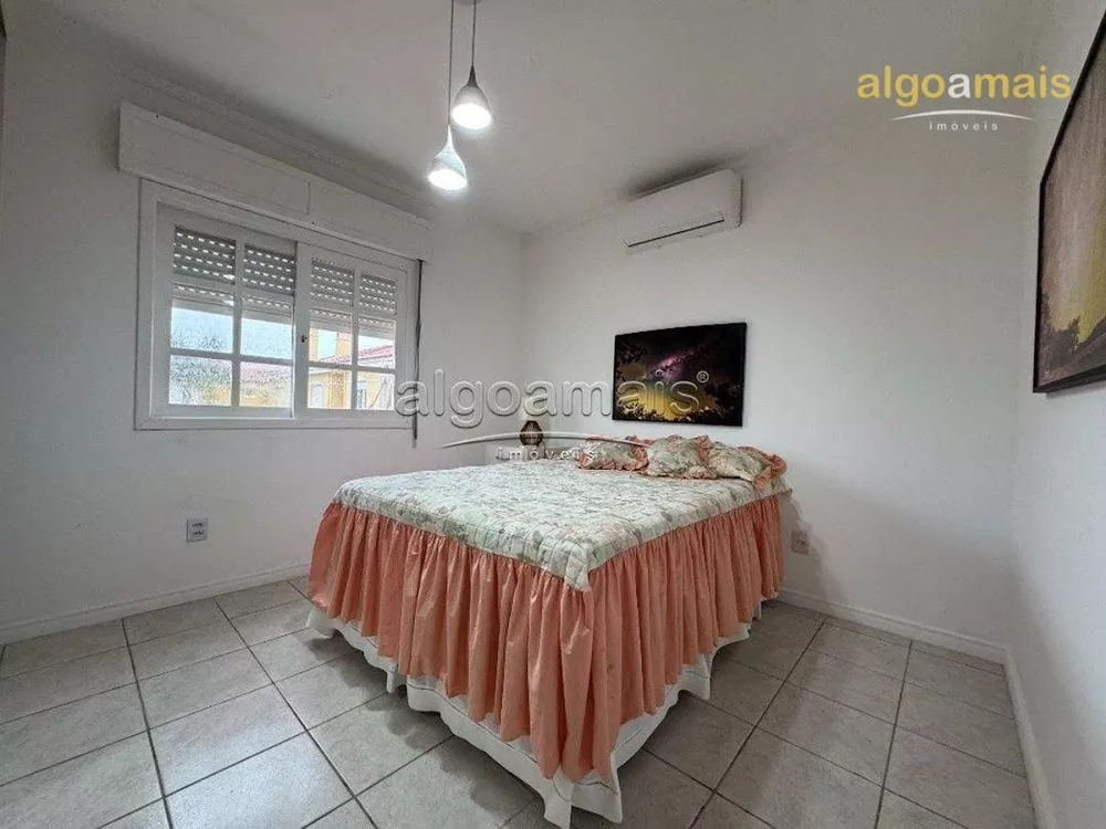 Casa de Condomínio à venda com 4 quartos, 155m² - Foto 4