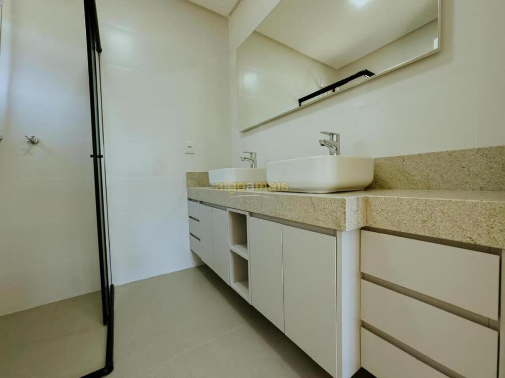Casa, 3 quartos, 180 m² - Foto 33