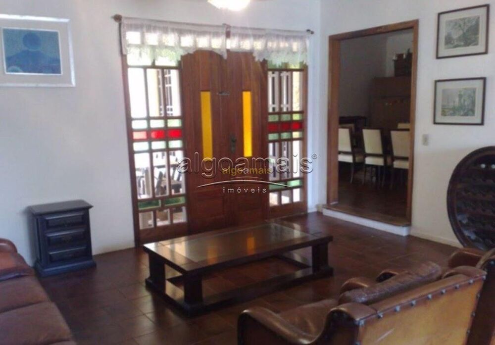 Casa, 4 quartos, 334 m² - Foto 3