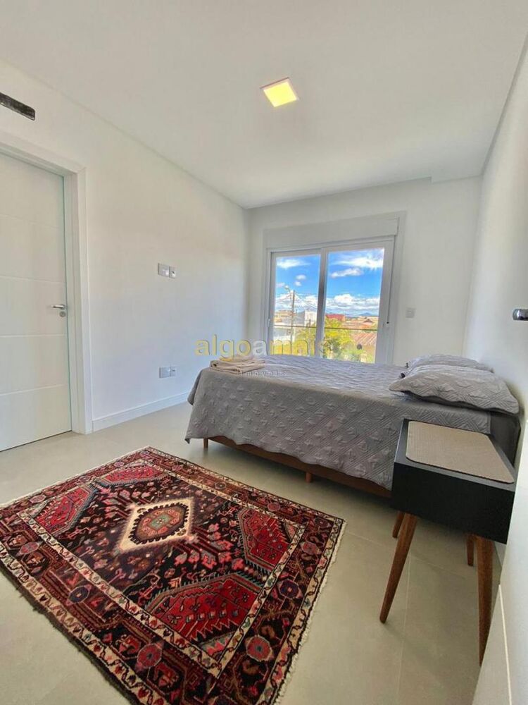 Casa, 3 quartos, 101 m² - Foto 2
