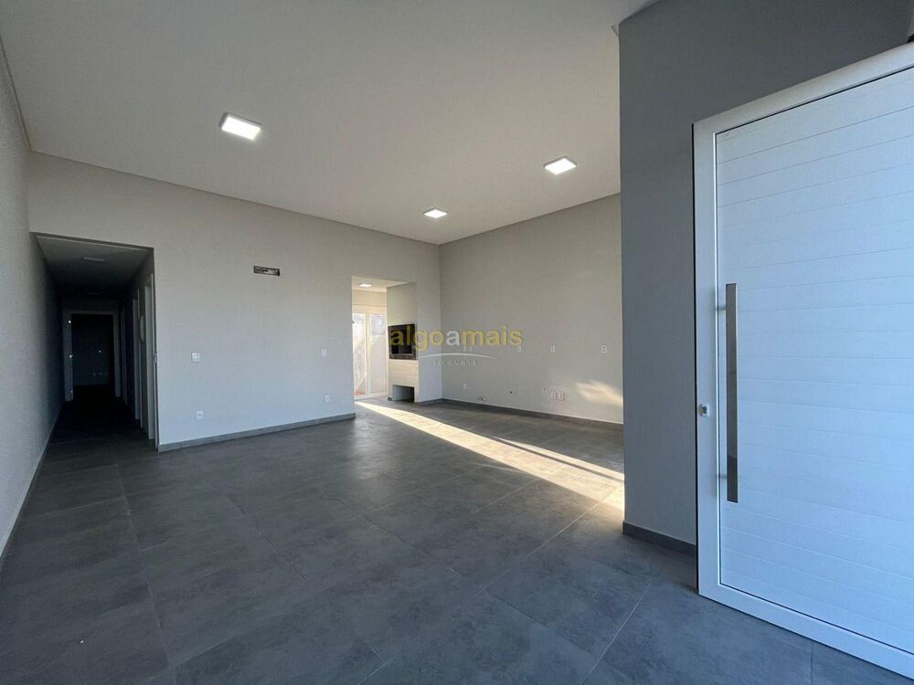 Casa, 3 quartos, 110 m² - Foto 1
