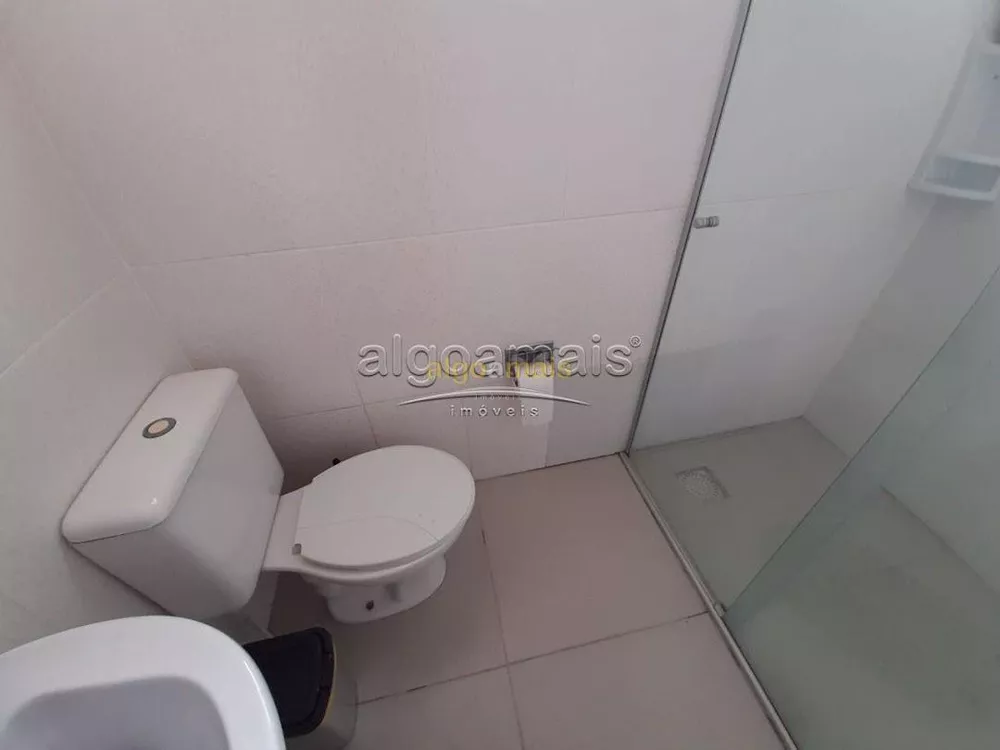 Casa, 5 quartos, 195 m² - Foto 4