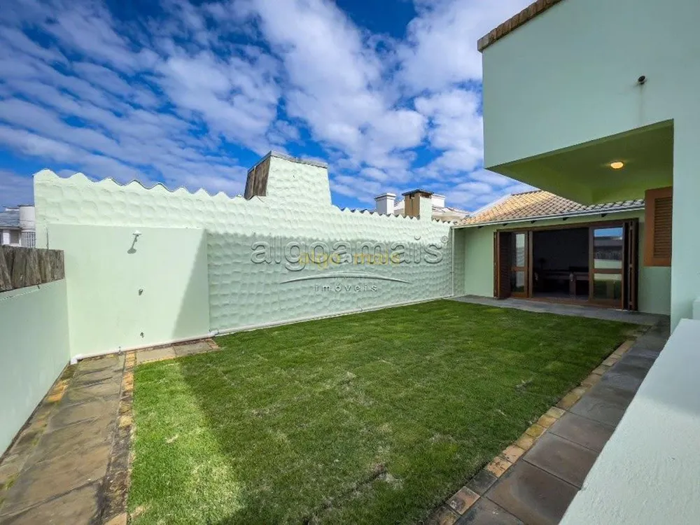 Casa, 4 quartos, 366 m² - Foto 1