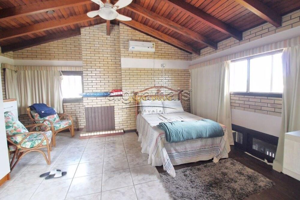 Casa, 4 quartos, 142 m² - Foto 3