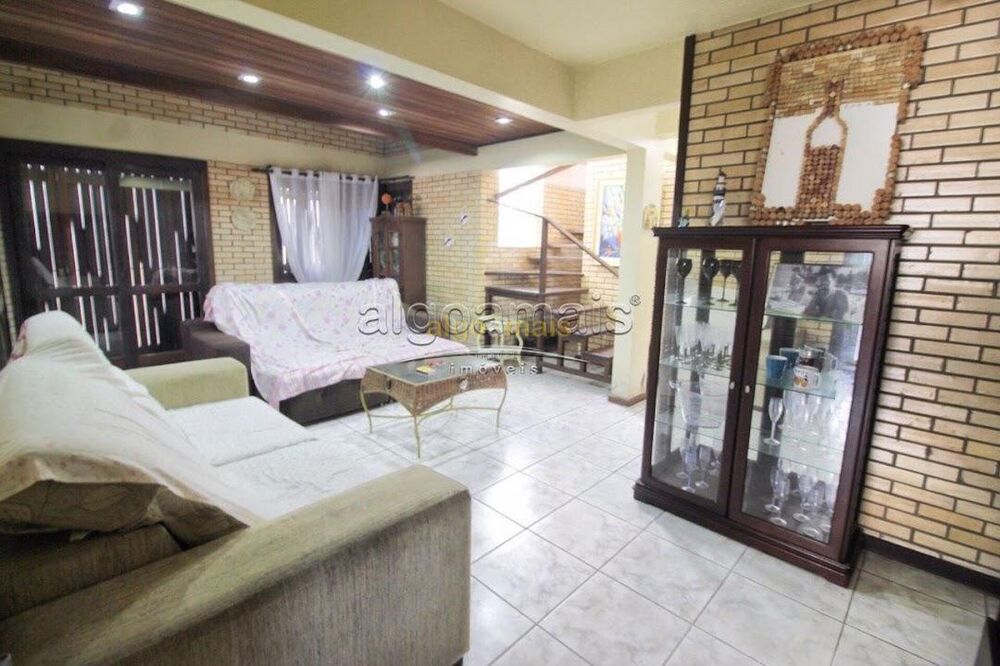 Casa, 4 quartos, 142 m² - Foto 2