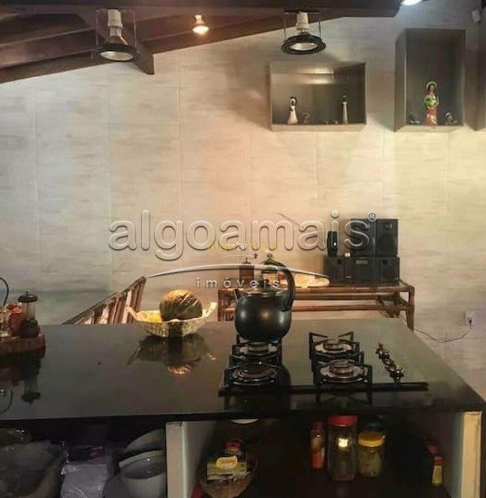 Casa, 4 quartos, 221 m² - Foto 4