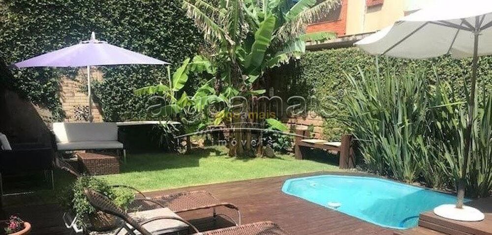 Casa, 4 quartos, 221 m² - Foto 1