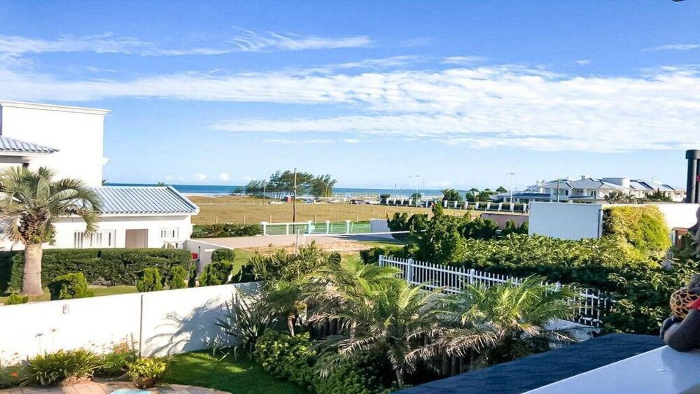 Casa, 4 quartos, 377 m² - Foto 1