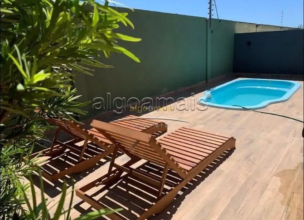 Casa, 3 quartos, 128 m² - Foto 1