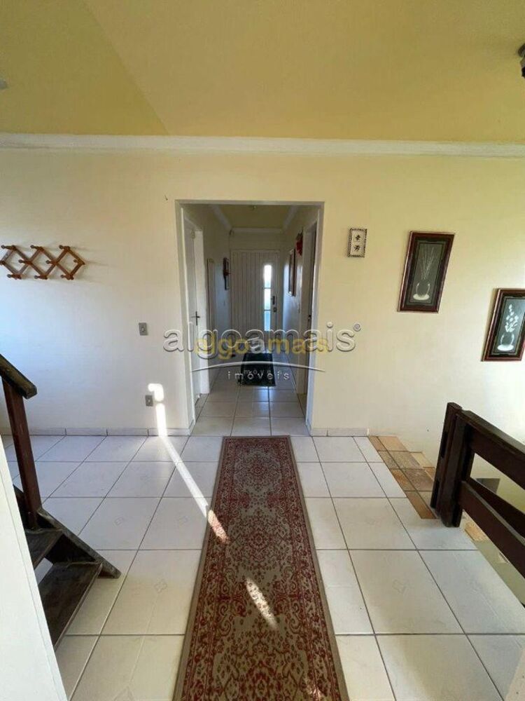 Casa, 7 quartos, 178 m² - Foto 3
