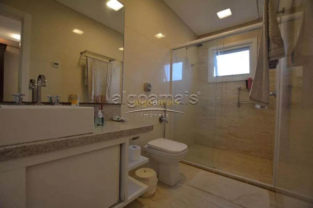 Casa de Condomínio, 6 quartos - Foto 1