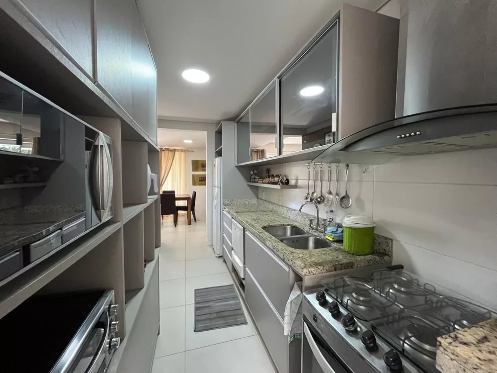 Apartamento à venda com 3 quartos, 174m² - Foto 9