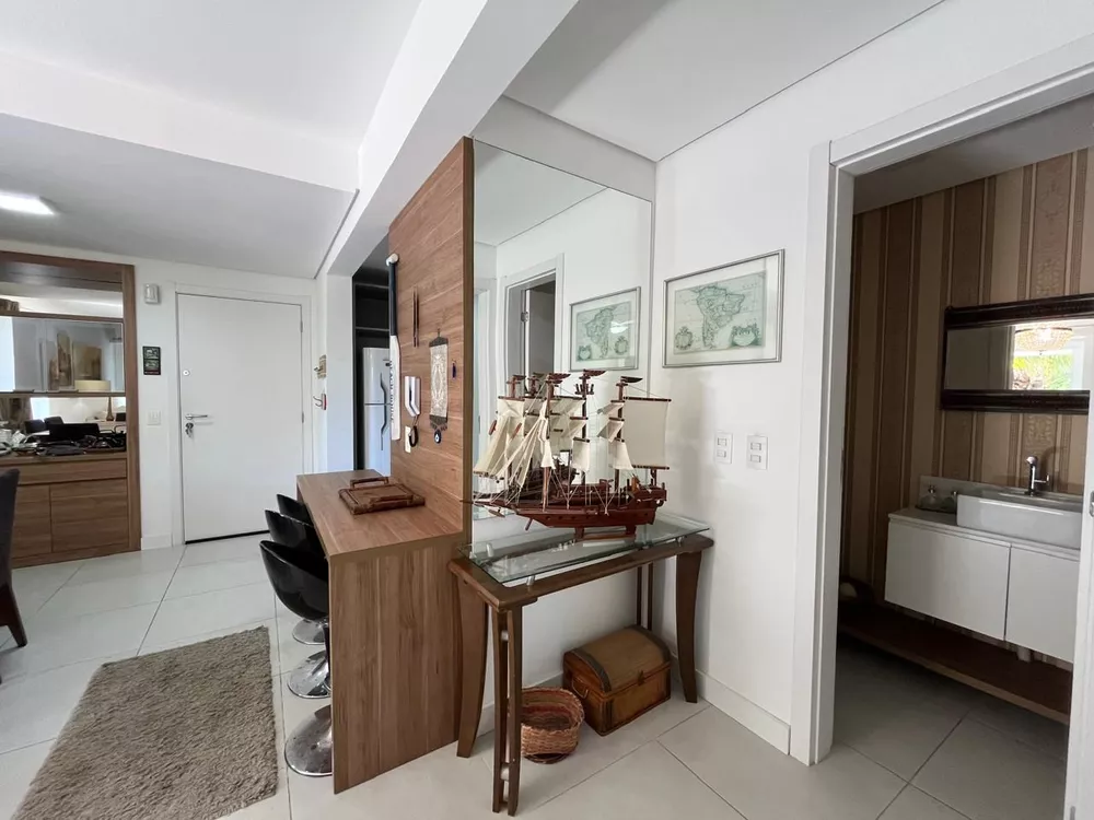 Apartamento à venda com 3 quartos, 174m² - Foto 5