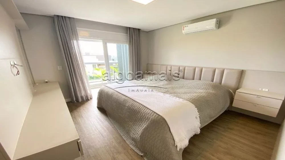 Casa de Condomínio à venda com 4 quartos, 220m² - Foto 11