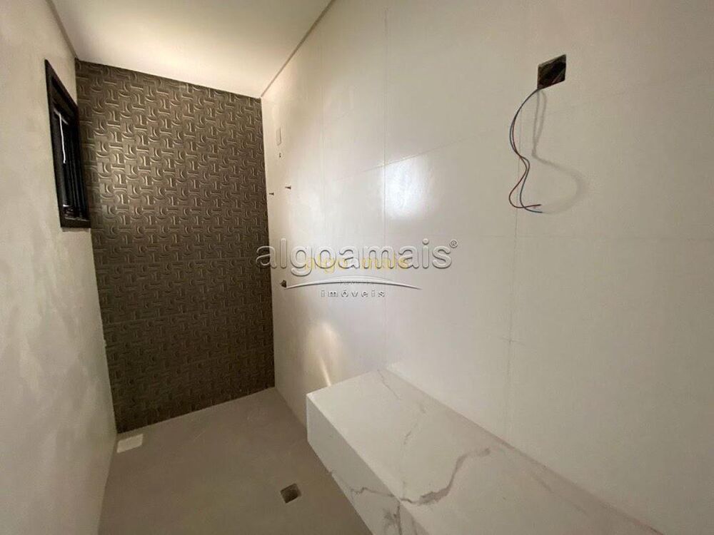 Casa, 4 quartos, 260 m² - Foto 4