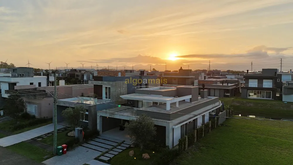 Casa, 3 quartos, 100 m² - Foto 1