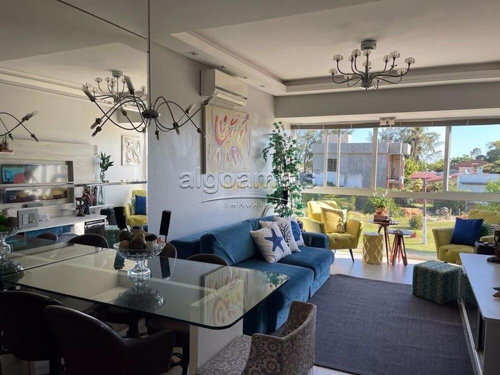 Apartamento à venda com 3 quartos, 95m² - Foto 1