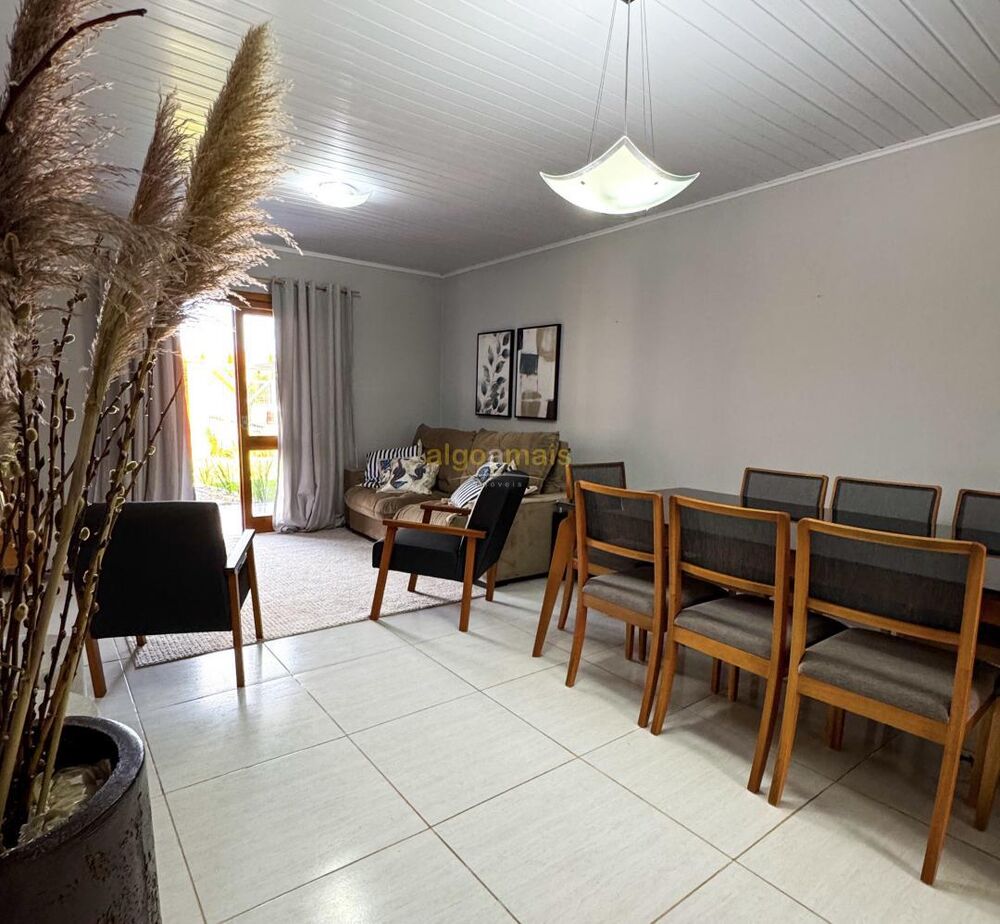 Casa, 3 quartos, 139 m² - Foto 2