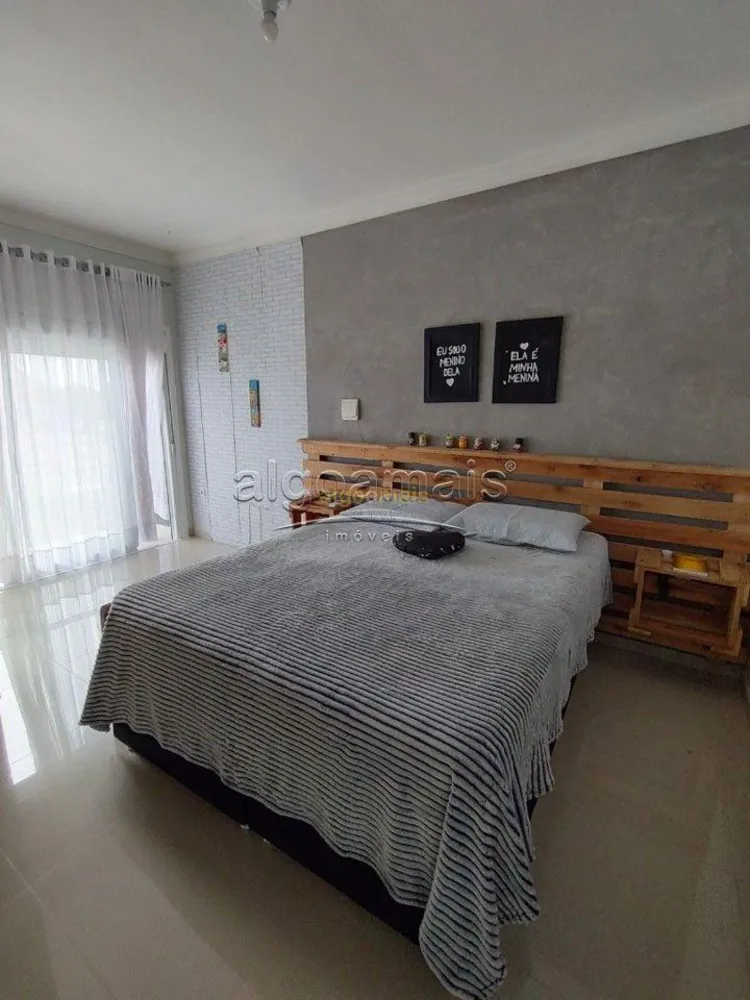 Casa de Condomínio, 4 quartos - Foto 1