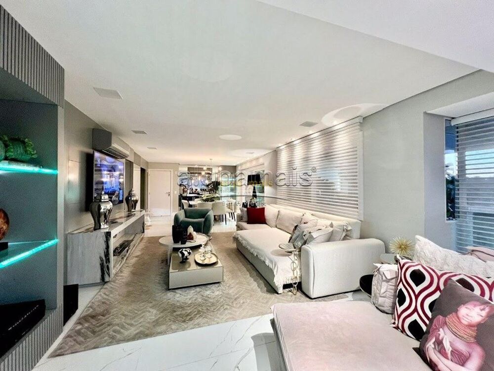 Apartamento, 3 quartos, 179 m² - Foto 1