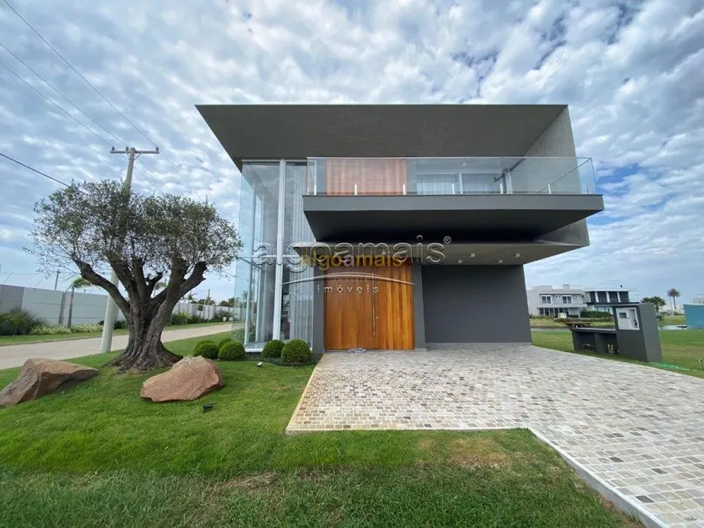 Casa, 3 quartos, 206 m² - Foto 2