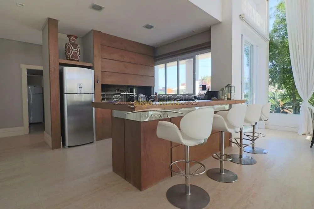 Casa, 3 quartos, 206 m² - Foto 1