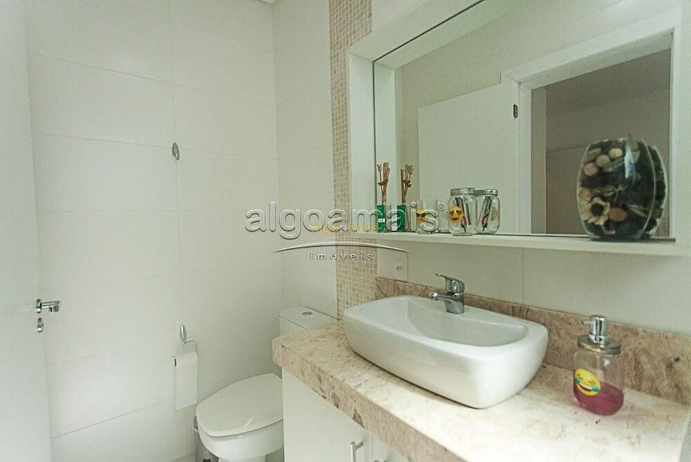 Casa de Condomínio à venda com 4 quartos, 192m² - Foto 3