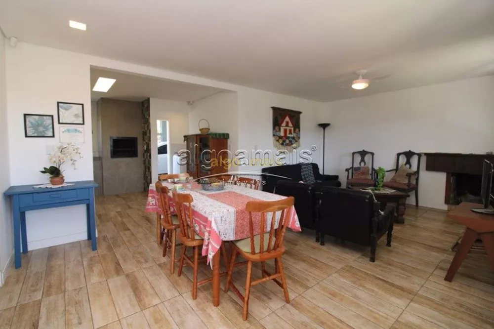 Casa, 3 quartos, 160 m² - Foto 1