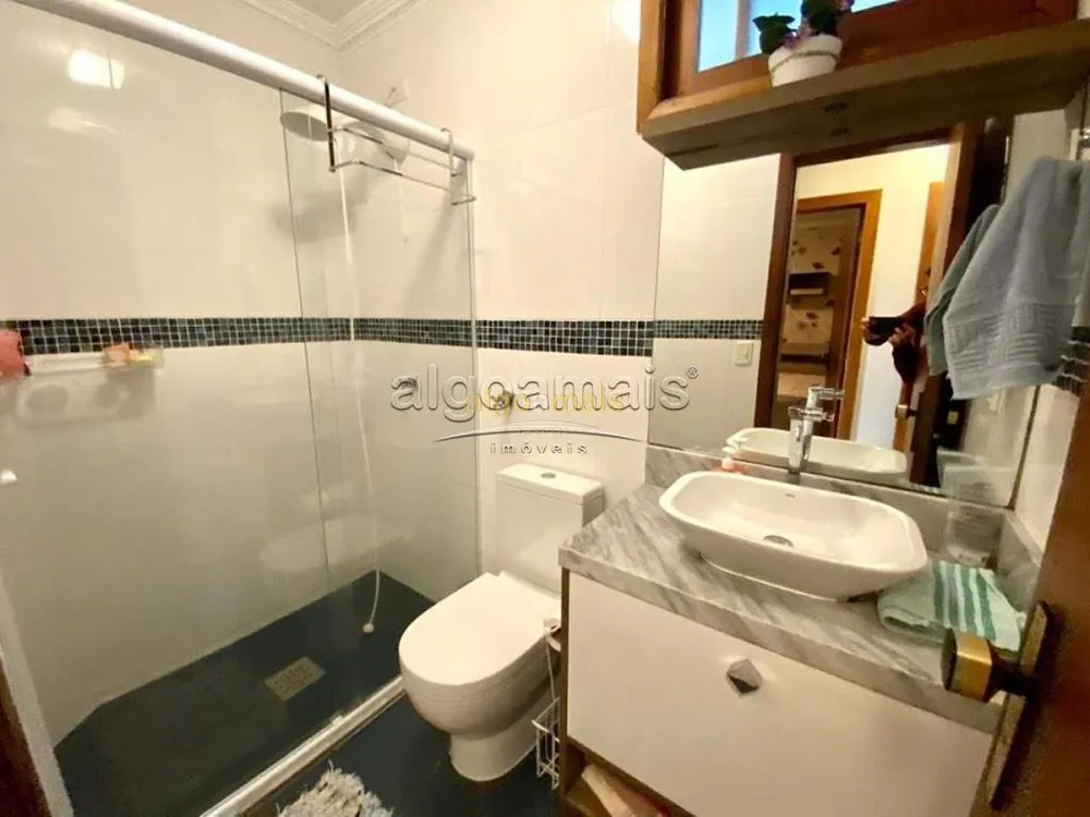 Casa, 4 quartos, 173 m² - Foto 1