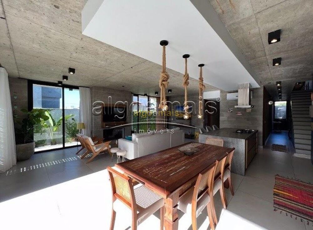 Casa, 4 quartos, 210 m² - Foto 12