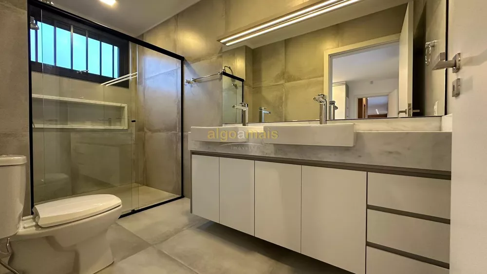 Casa, 5 quartos, 240 m² - Foto 5