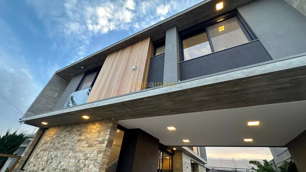 Casa, 5 quartos, 240 m² - Foto 10