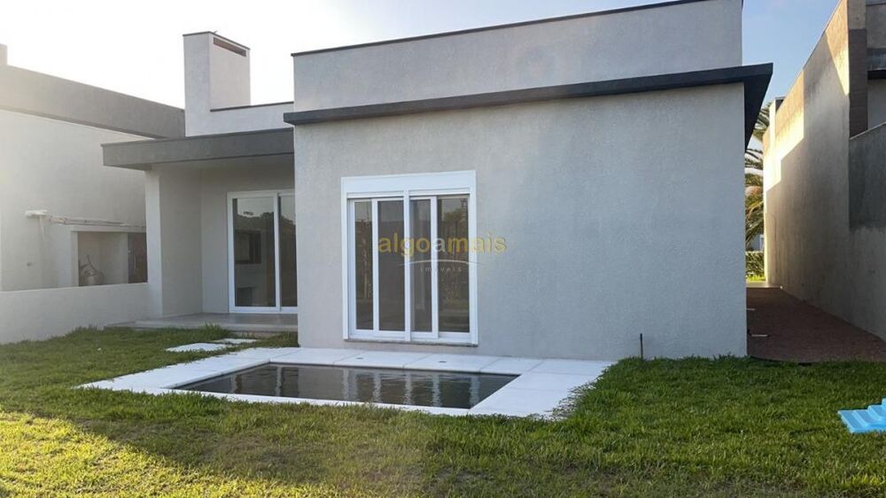 Casa de Condomínio à venda com 4 quartos, 265m² - Foto 4