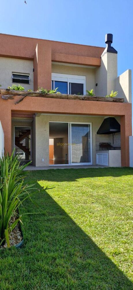 Casa, 3 quartos, 125 m² - Foto 2