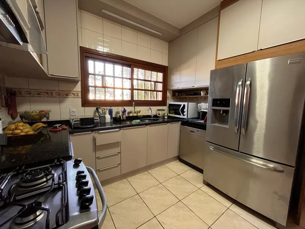 Casa, 4 quartos, 352 m² - Foto 11