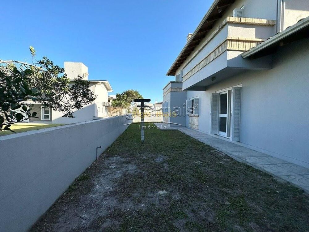 Casa, 4 quartos, 290 m² - Foto 32