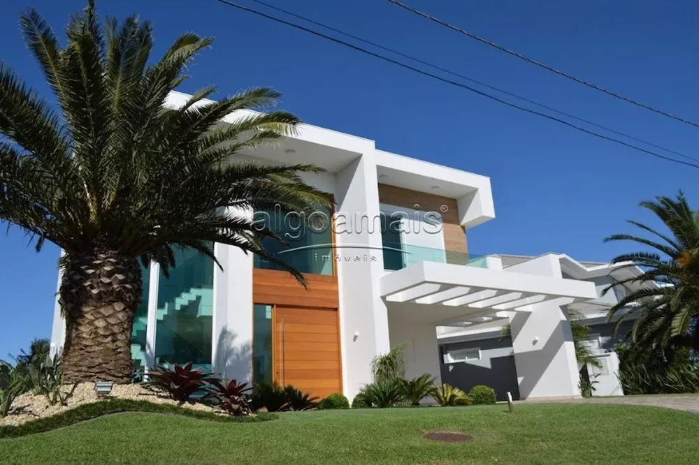 Casa de Condomínio à venda com 5 quartos, 424m² - Foto 3