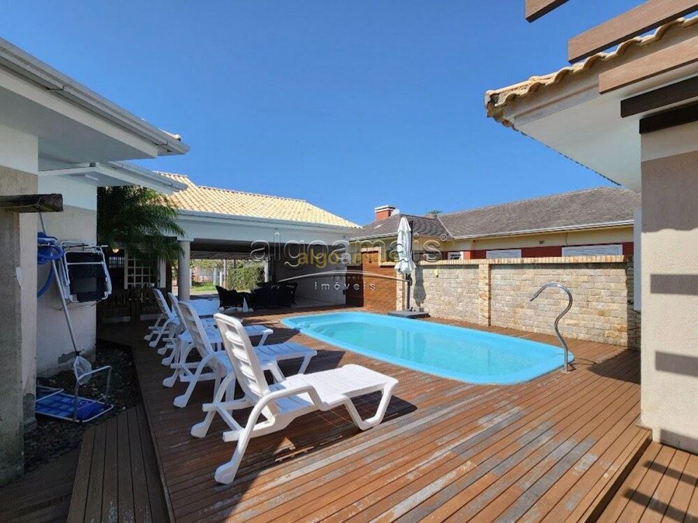 Casa, 4 quartos, 247 m² - Foto 2
