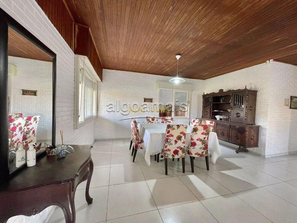 Casa, 3 quartos, 200 m² - Foto 9