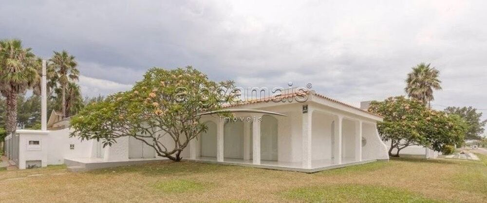 Casa, 4 quartos, 209 m² - Foto 1