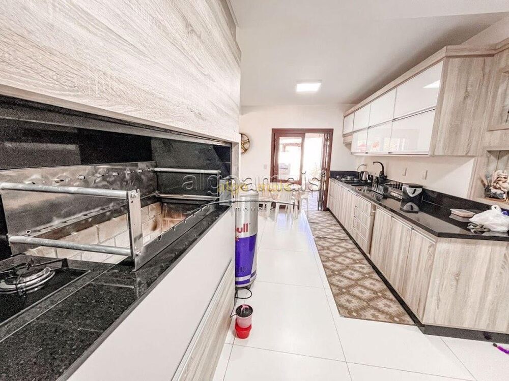Casa, 3 quartos, 285 m² - Foto 25