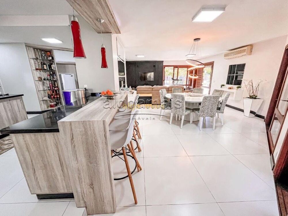 Casa, 3 quartos, 285 m² - Foto 11