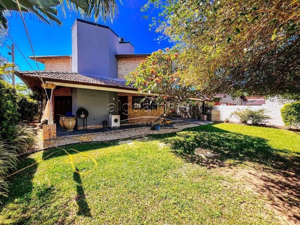 Casa, 3 quartos, 285 m² - Foto 19