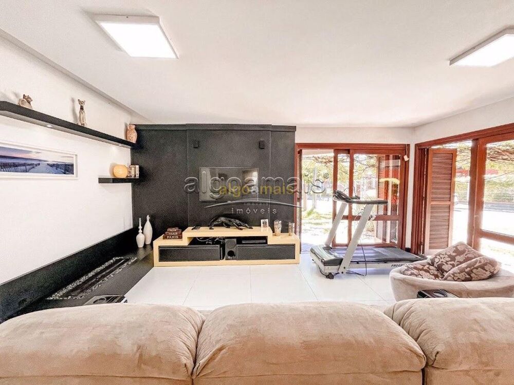 Casa, 3 quartos, 285 m² - Foto 12