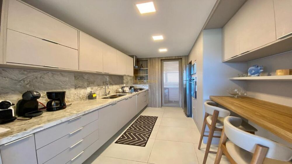 Apartamento, 3 quartos, 155 m² - Foto 1