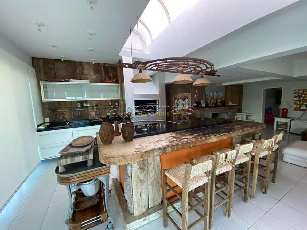 Casa, 5 quartos, 463 m² - Foto 1