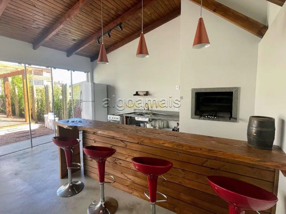 Casa, 3 quartos, 185 m² - Foto 1